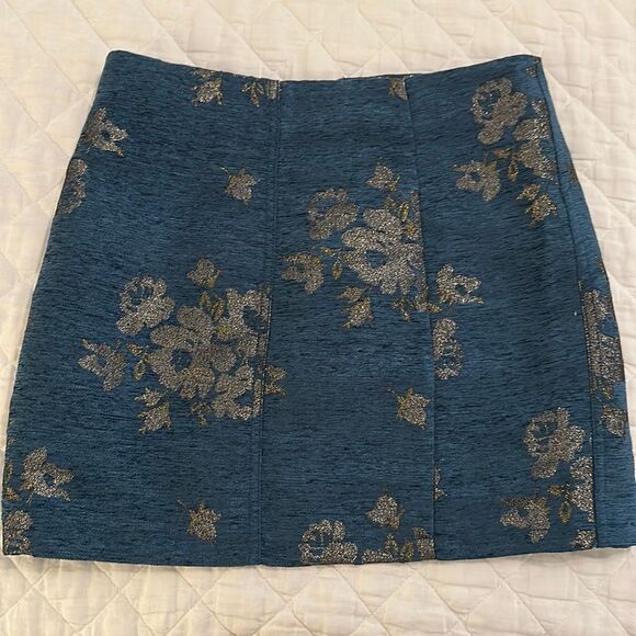 NWT Free People Blue & Silver mini skirt, size 6 - Picture 4 of 12